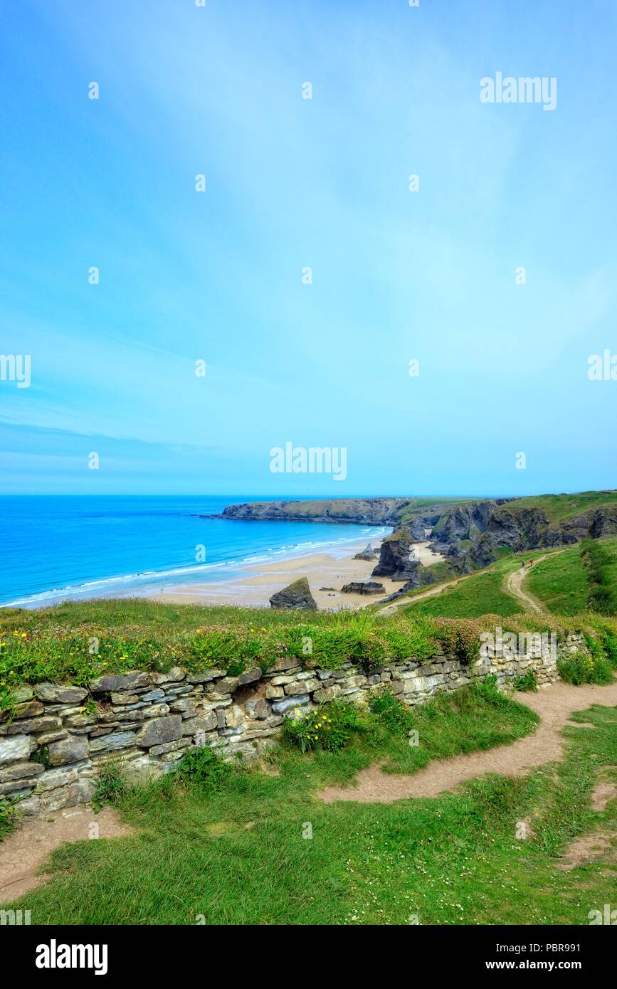 South West Coastal Path Bedruthan Steps, Cornwall, England, Großbritannien Stockfoto