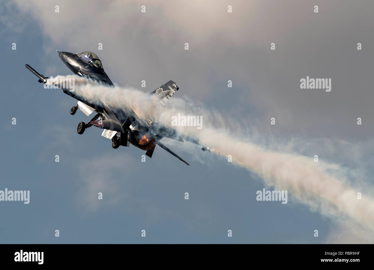 F-16A Fighting Falcon", "The Dark Vador Falcon, 2 Flügel, Belgische Luft Komponente, Stockfoto