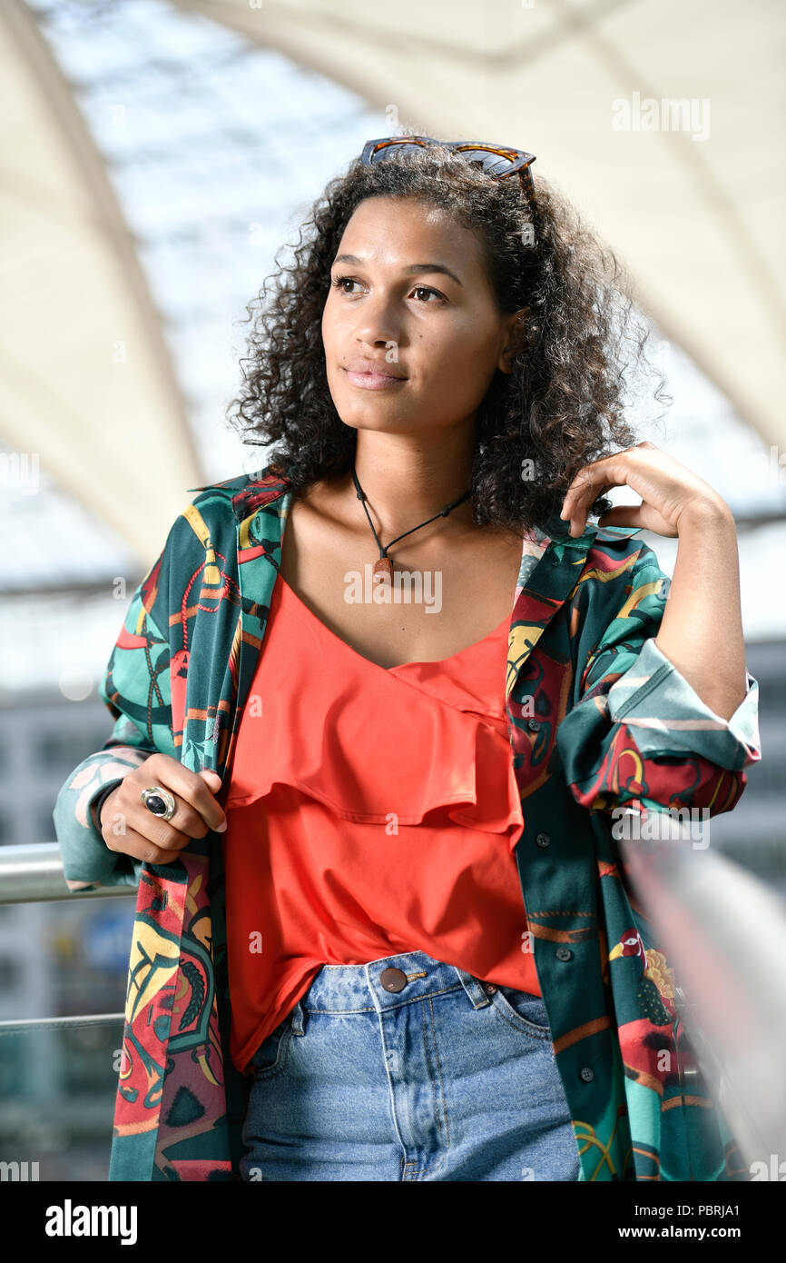 Junge Frau, Mode, Fotoshooting Stockfoto
