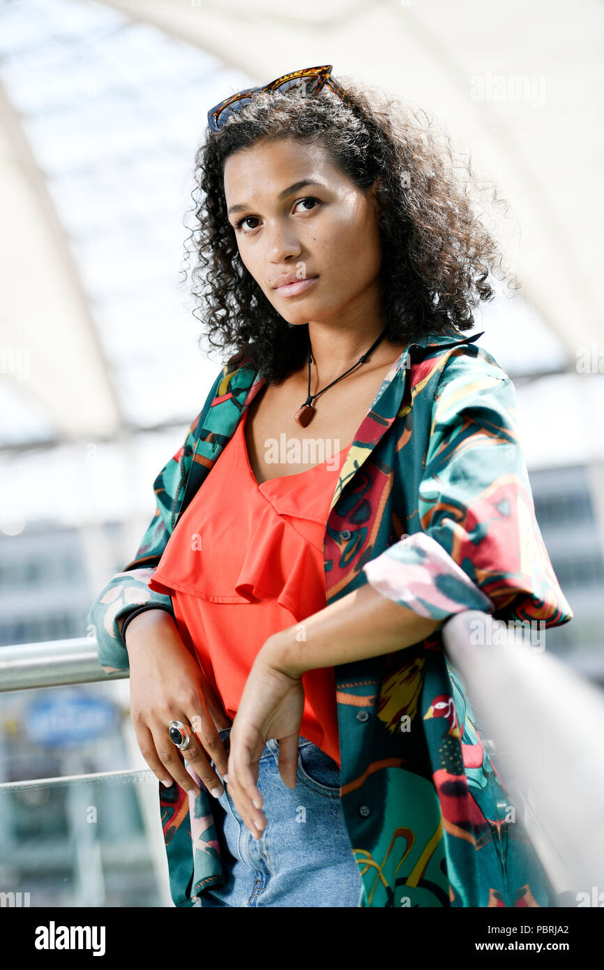 Junge Frau, Mode, Fotoshooting Stockfoto