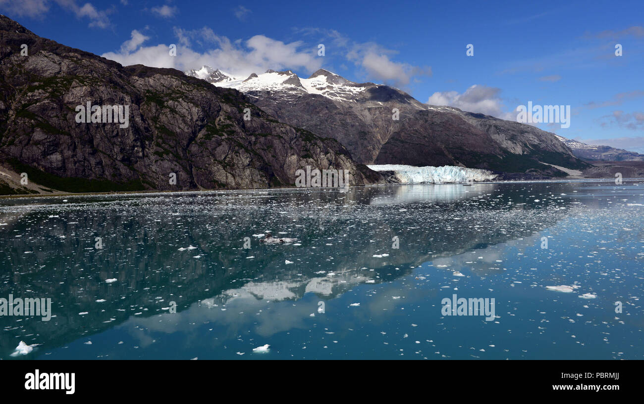 Margerie Glacier aus desck von Holland America Line Kreuzfahrt Schiff Volendam gesehen, wie sie Kreuzfahrten Glacier Bay National Park, Alaska. USA Stockfoto