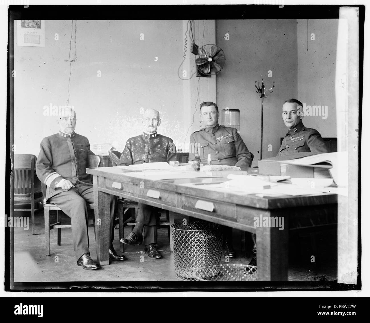 Admils. Jak. H. Oliver, Henry (...), Generalmajor W.L. Neville, Maj. Jesse I. (...), (10-22-20) Stockfoto