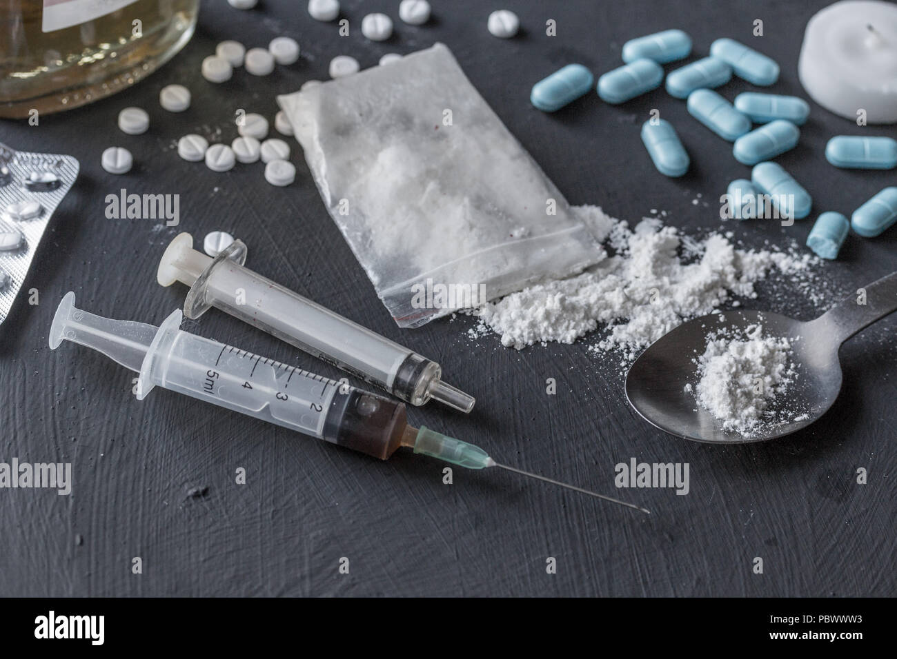 Drogen konzept Fotos und Bildmaterial in hoher Auflösung Alamy