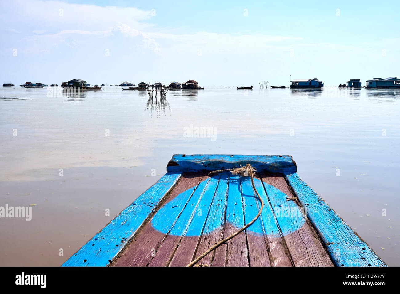 Schwimmende Häuser auf den Tonle Sap See in Kambodscha Stockfoto