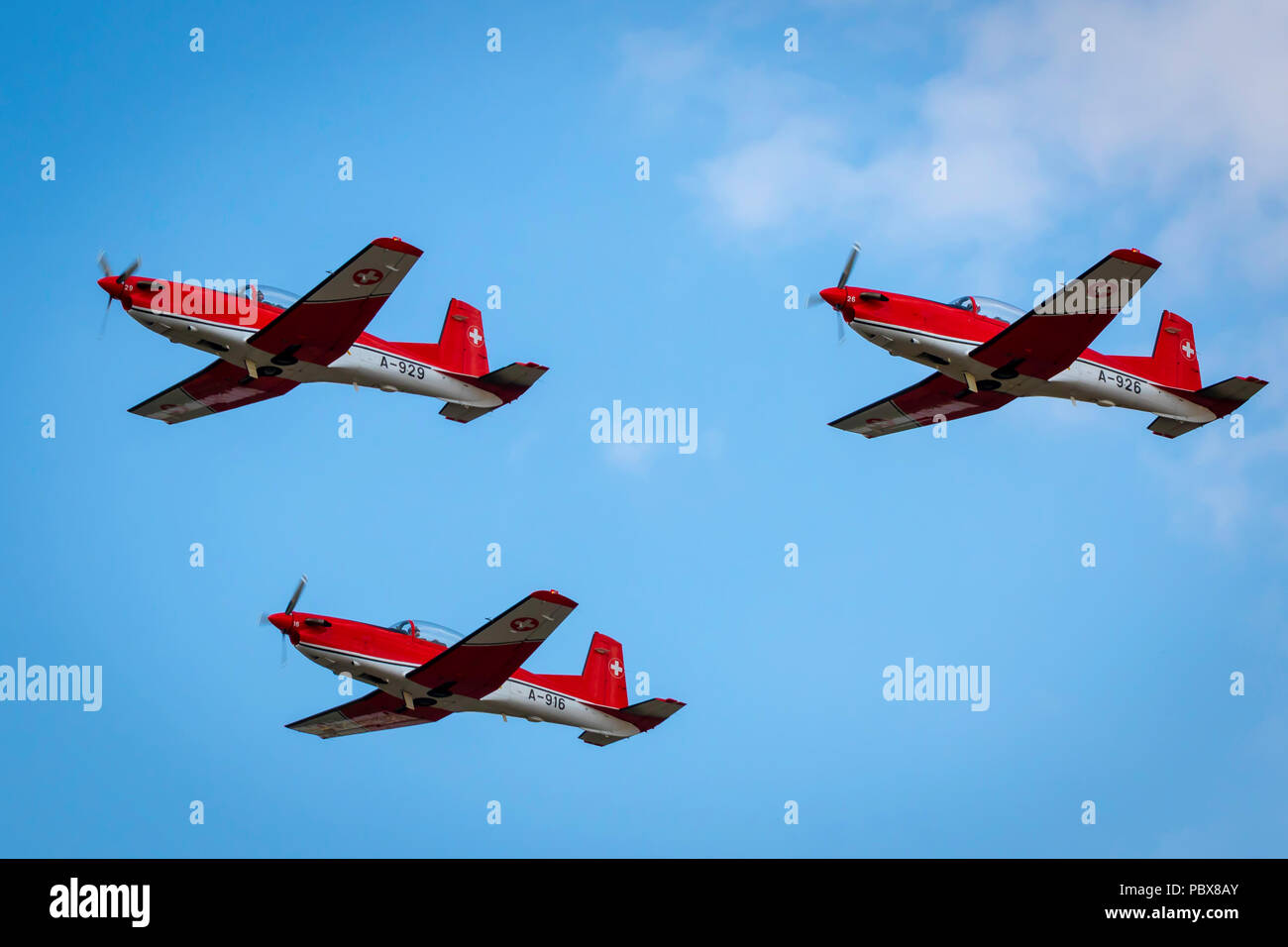 Fairford, Gloucestershire, Großbritannien - 14 Juli, 2018: Schweizer Luftwaffe Pilatus PC-7 angezeigte Fairford International Air Tattoo 2018 Stockfoto