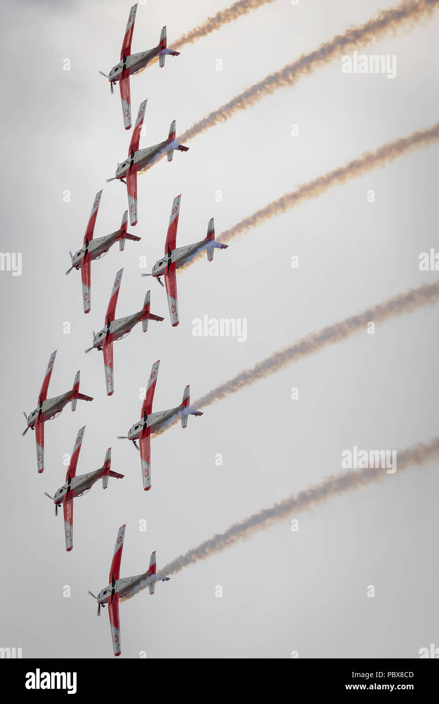 Fairford, Gloucestershire, Großbritannien - 14 Juli, 2018: Schweizer Luftwaffe Pilatus PC-7 angezeigte Fairford International Air Tattoo 2018 Stockfoto