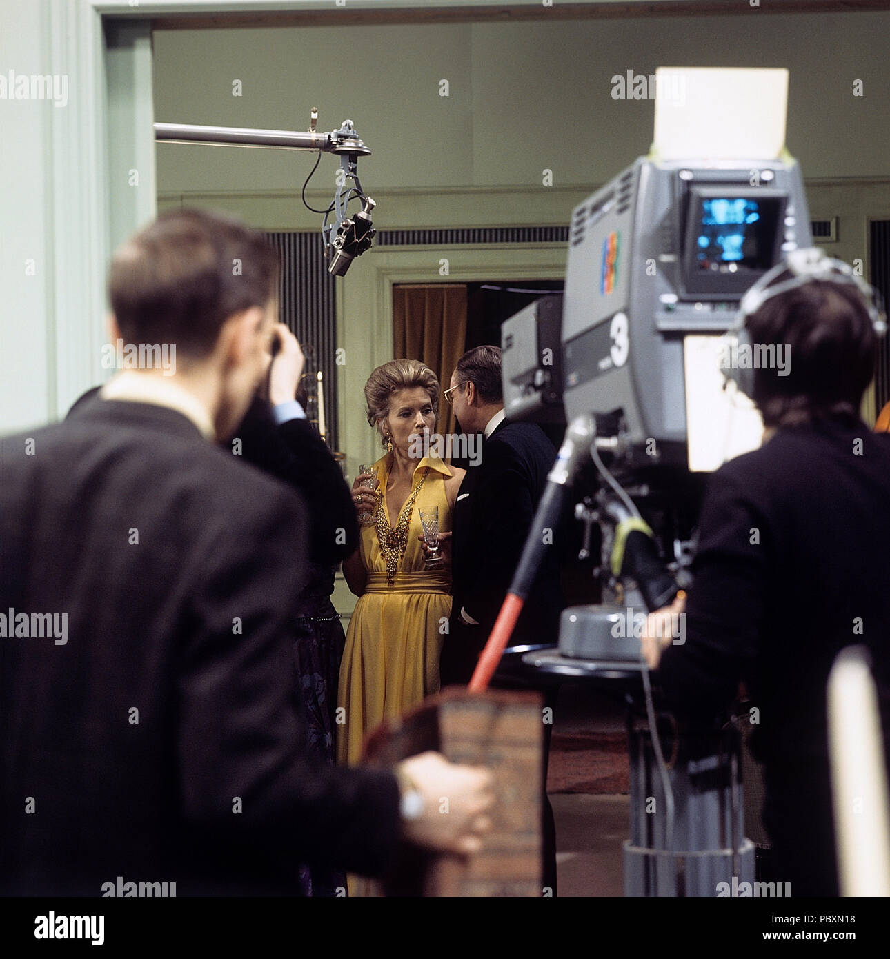 70Er tv. Gunnel Lindblom. Schwedische Schauspielerin erscheinen hier in der TV-Produktion Reservatet En banaliteternas tragikomedi. von 1970. Manuskript Ingmar Bergman Stockfoto