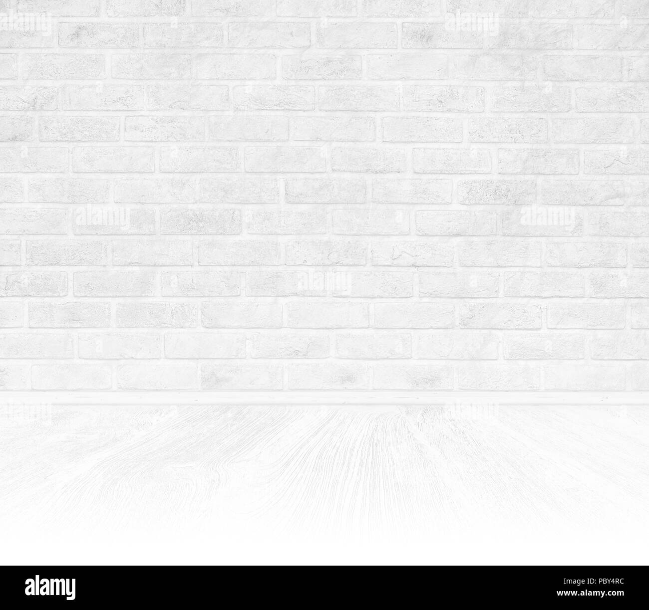 Innenraum mit weißen Backsteinmauer und weißem Holzboden Stockfoto