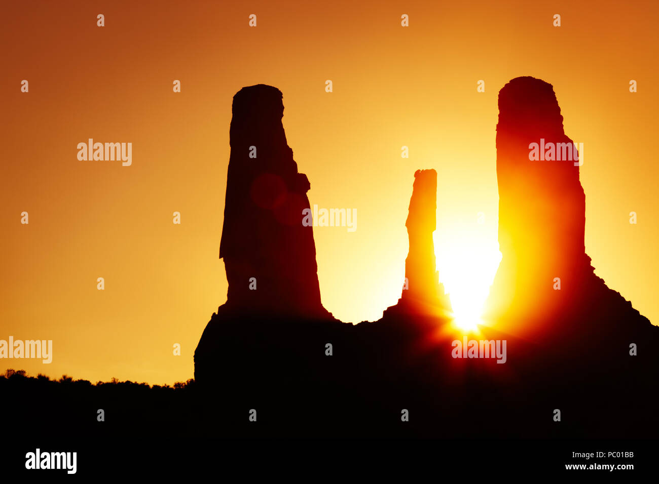 Sonnenuntergang im Monument Valley, Arizona, USA Stockfoto