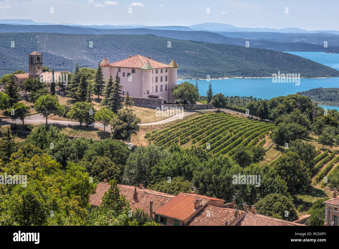 Chateau d'Aiguines, Verdon Schlucht, Alpes-de-Haute-Provence, Frankreich, Europa Stockfoto