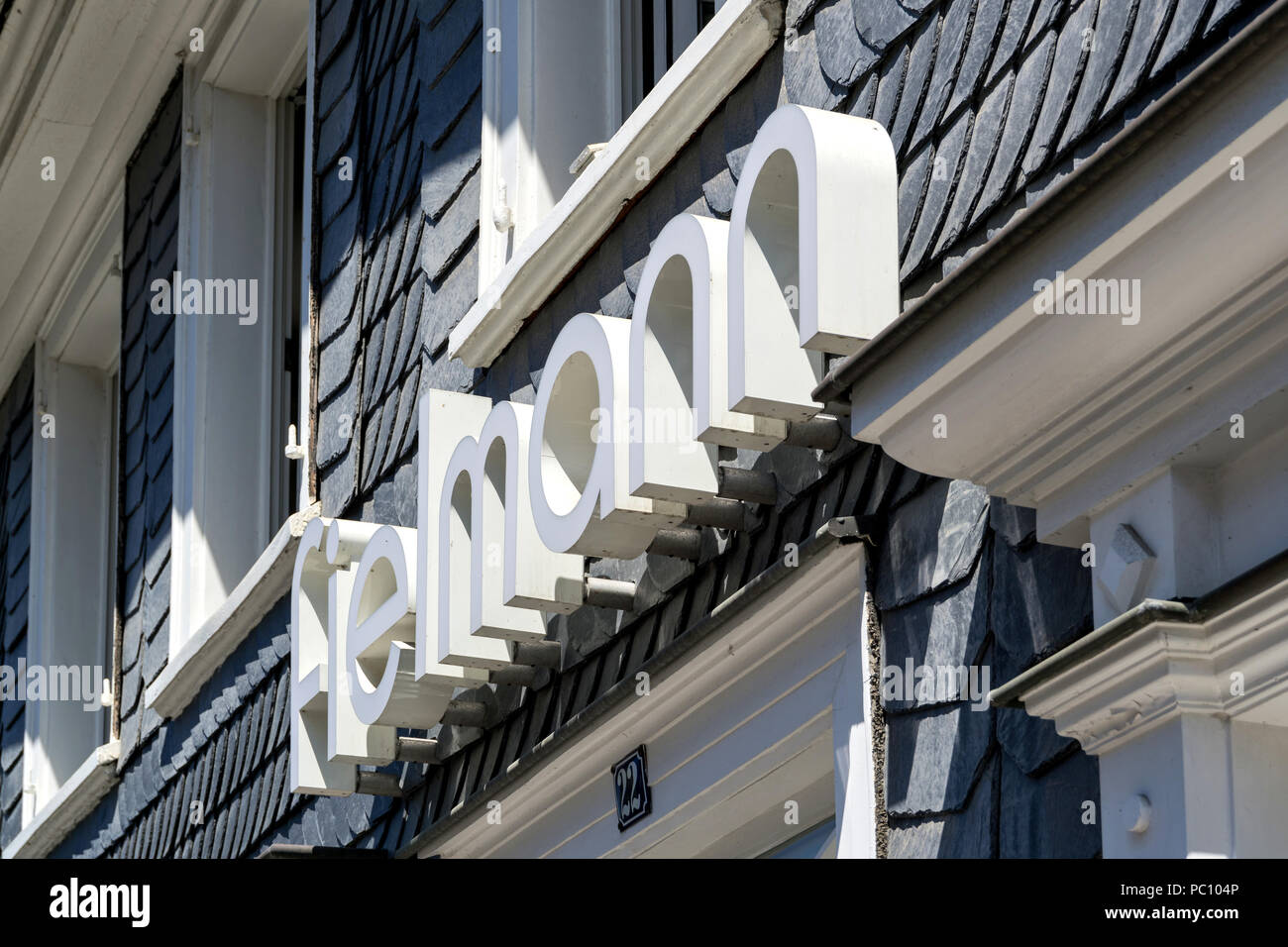 Sign Outside German Shop In Stockfotos und -bilder Kaufen - Alamy