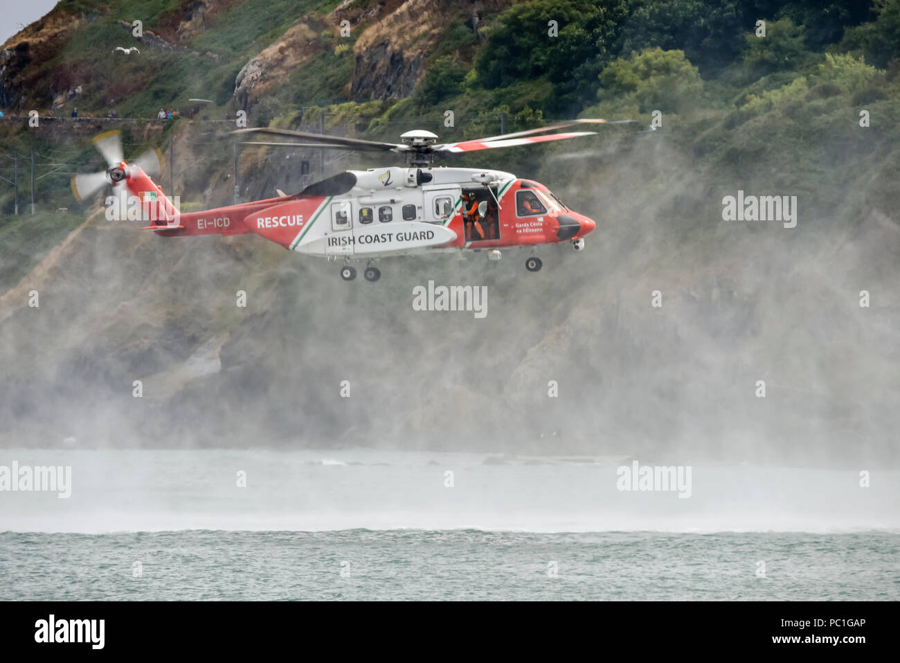 Irische Küstenwache Sikorsky Rescue 115, S-92 EIN EI-ICD4CA98F, Shannon, County Clare stationiert Stockfoto