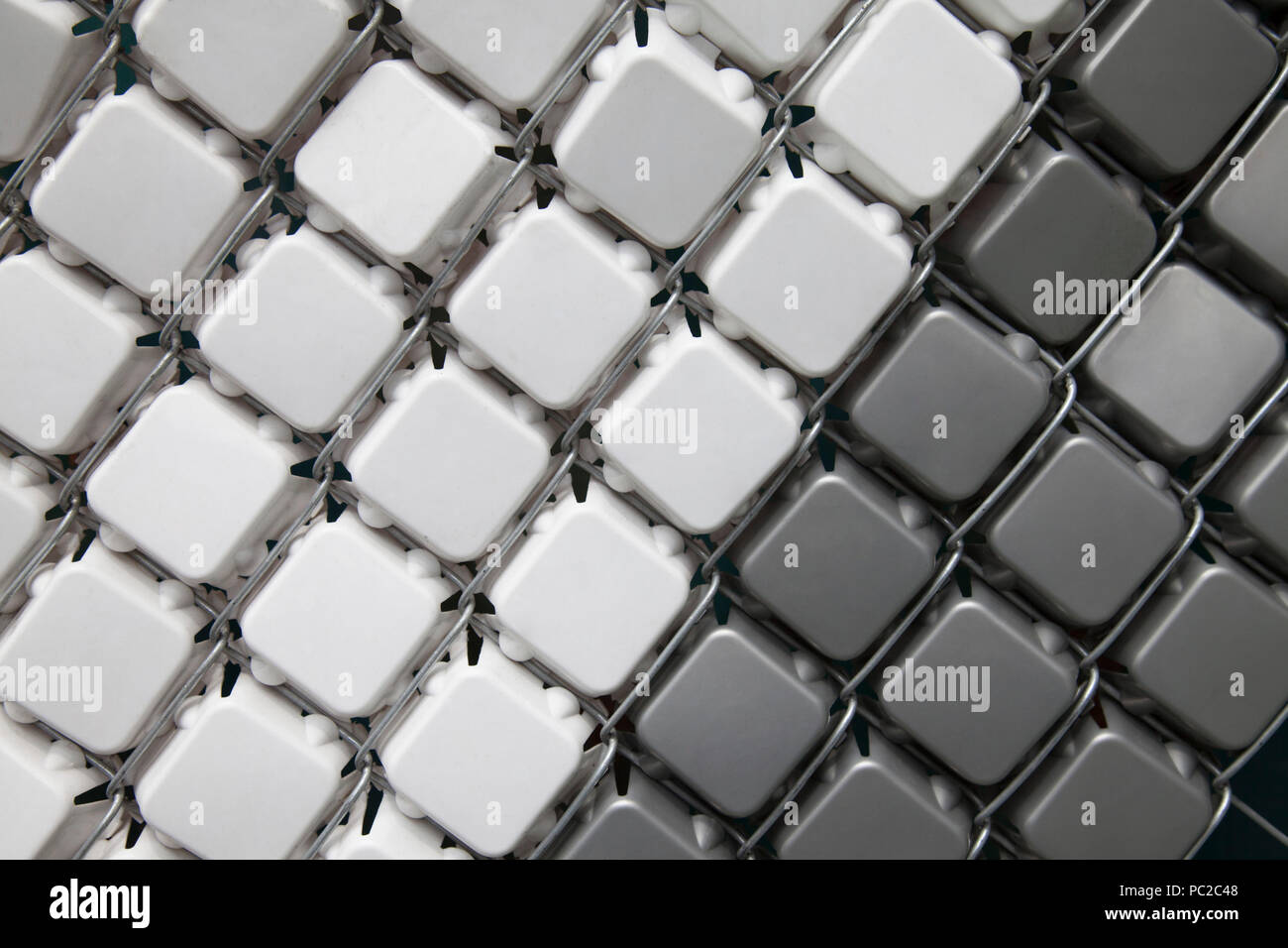 Schwarz-weiß strukturierter Hintergrund, Barriere Stockfoto