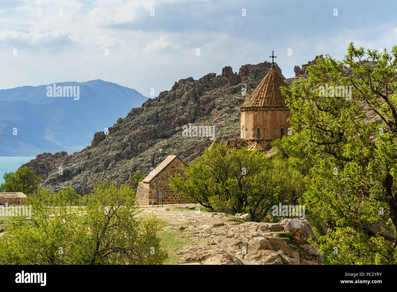 Blick auf die Insel Akdamar in Van See. Türkei Stockfoto