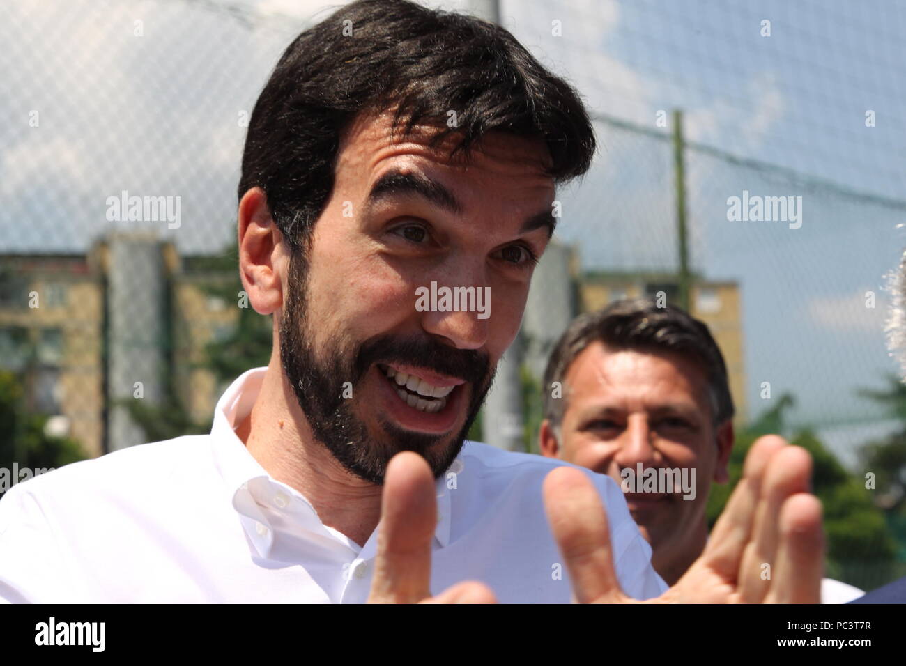 Neapel, Italien. 30. Juli, 2018. Der Sekretär des Partito Democratico (PD) Maurizio Martina, in der scampia Bezirk in Neapel während der Arbeit der nationalen Sekretariat. Credit: Salvatore Esposito/Pacific Press/Alamy leben Nachrichten Stockfoto