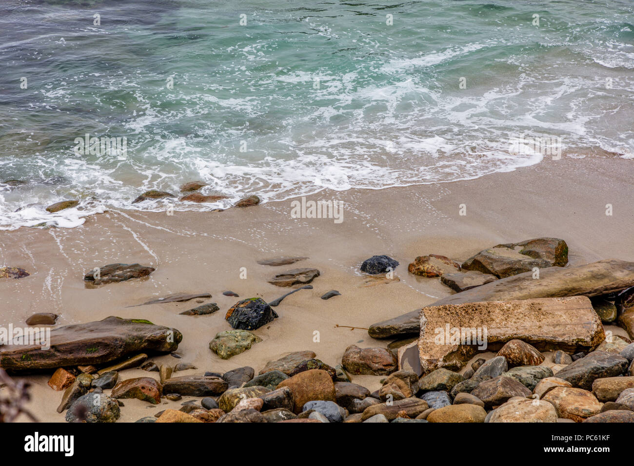 La Jolla Cove ist eine kleine, malerische Bucht und Strand, die Klippen in La Jolla, San Diego, Kalifornien, USA umgeben ist. Die Bucht ist als Pa geschützt Stockfoto
