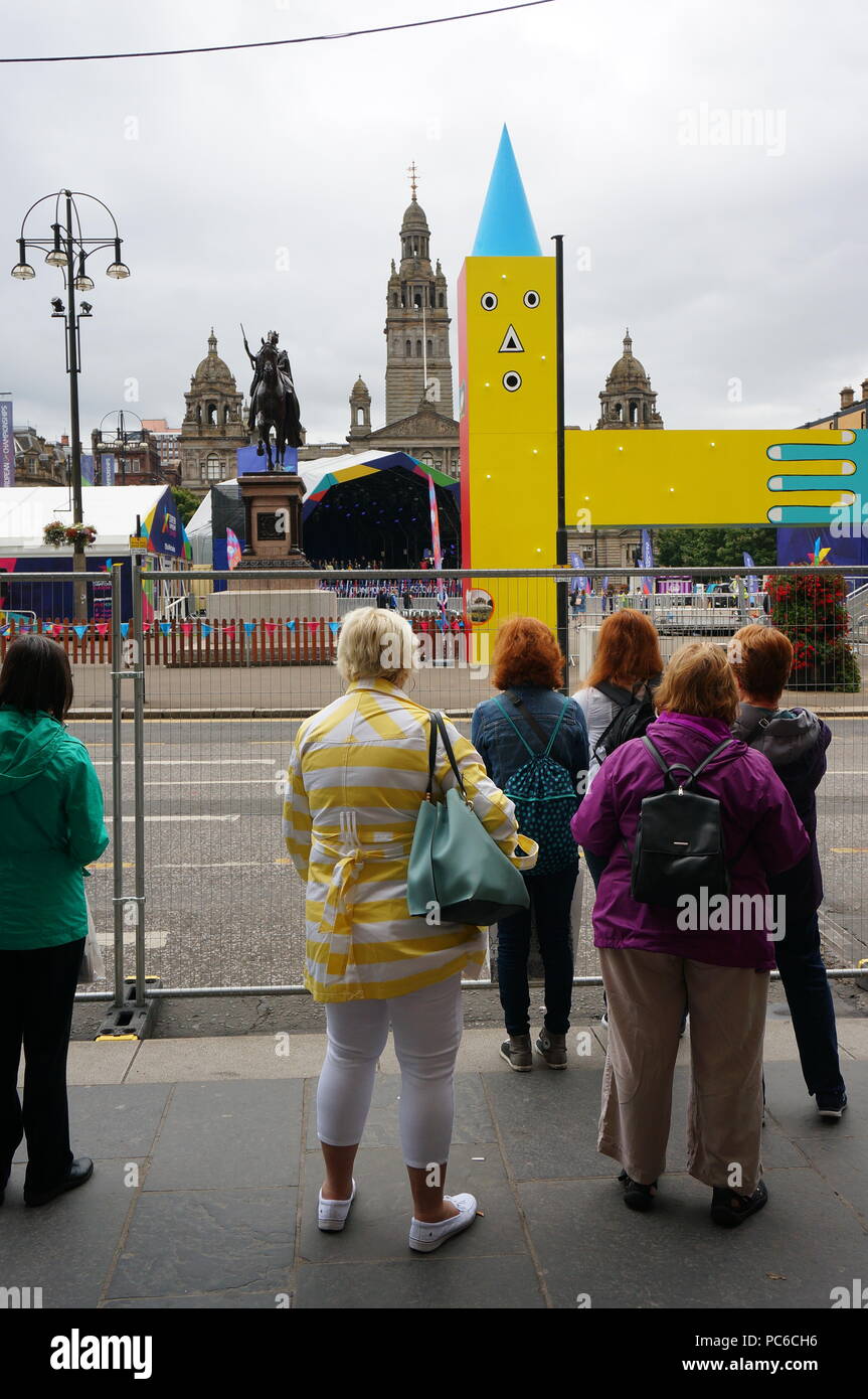 Glasgow, UK, 1. Juli 2018, Glasgow, Großbritannien: Vorbereitung der Europäischen öffnung Meisterschaften Zeremonie, ist heute um 17:00 am George Square. Credit: Pawel Pietraszewski/Alamy leben Nachrichten Stockfoto