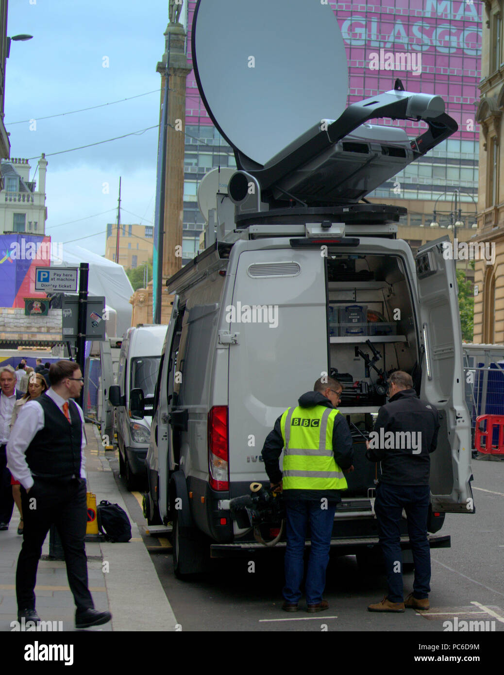 Glasgow, Schottland, Großbritannien 1. August. Die Europäischen Meisterschaften beginnen in der Stadt und Berlin gleichzeitig als Stadt Banner für den sportlichen Feier im Zentrum der Stadt. Gerard Fähre / alamy Nachrichten Stockfoto