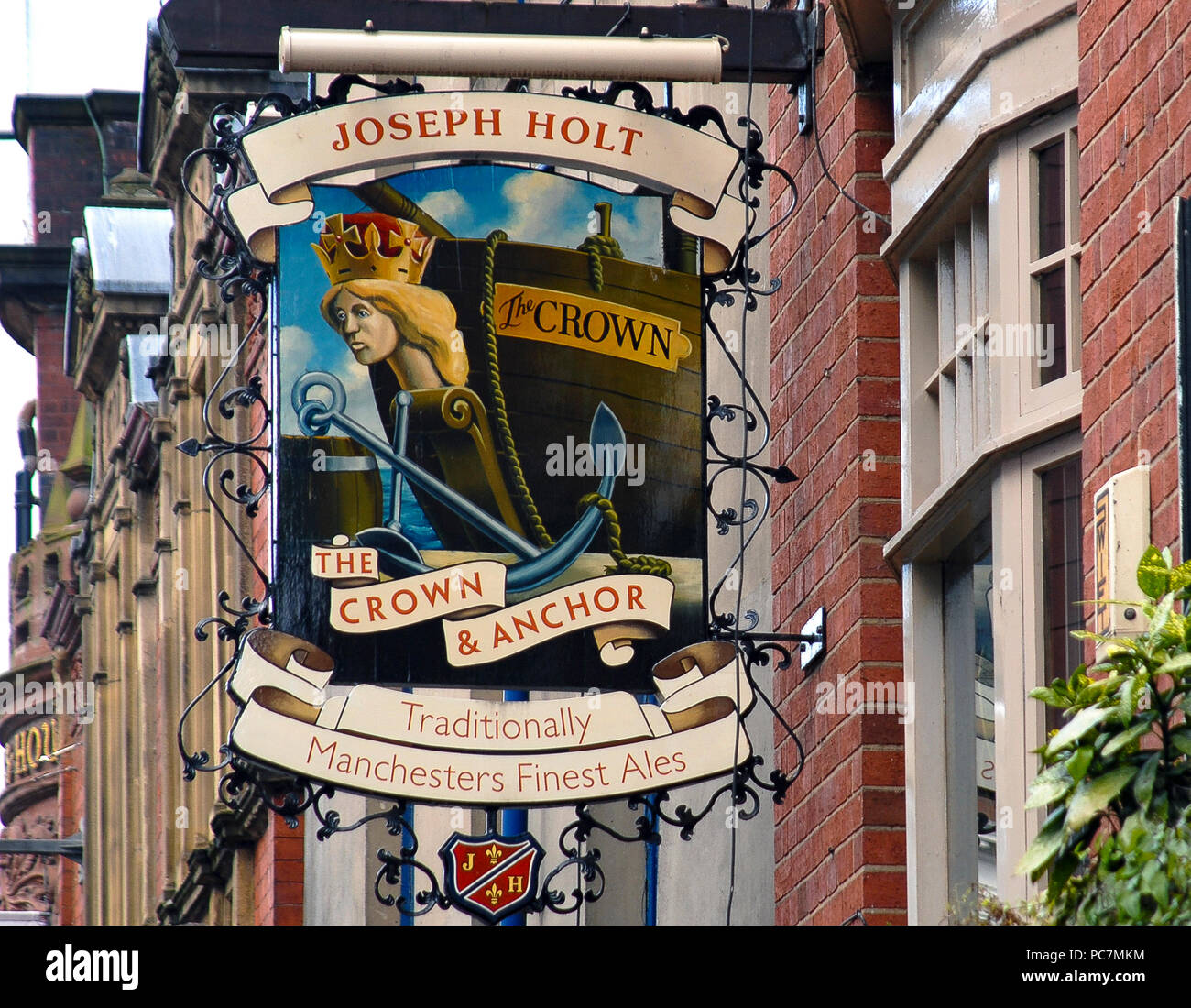 England Manchester Das Crown & Anchor, Pubs und Zeichen Stockfoto
