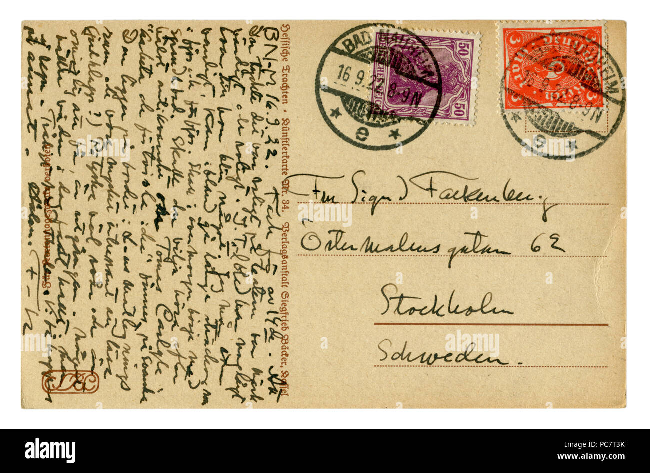 Zurück der Historischen Deutschen Postkarte. Schreiben in schwarzer Tinte aus Bad Nauheim in Stockholm, Schweden. Zwei Briefmarken. Poststempel Cancellation. 16.09.1922 Stockfoto