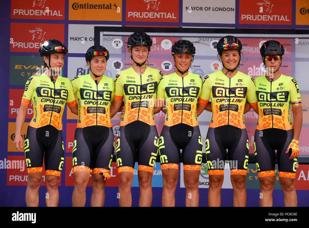 Ale Cipollini team Prudential RideLondon Classique. Marta Bastianelli, Chloe Hosking, Martina Stefani, Soraya Paladin, Karlijn Swinkels, Anna Trevisi Stockfoto