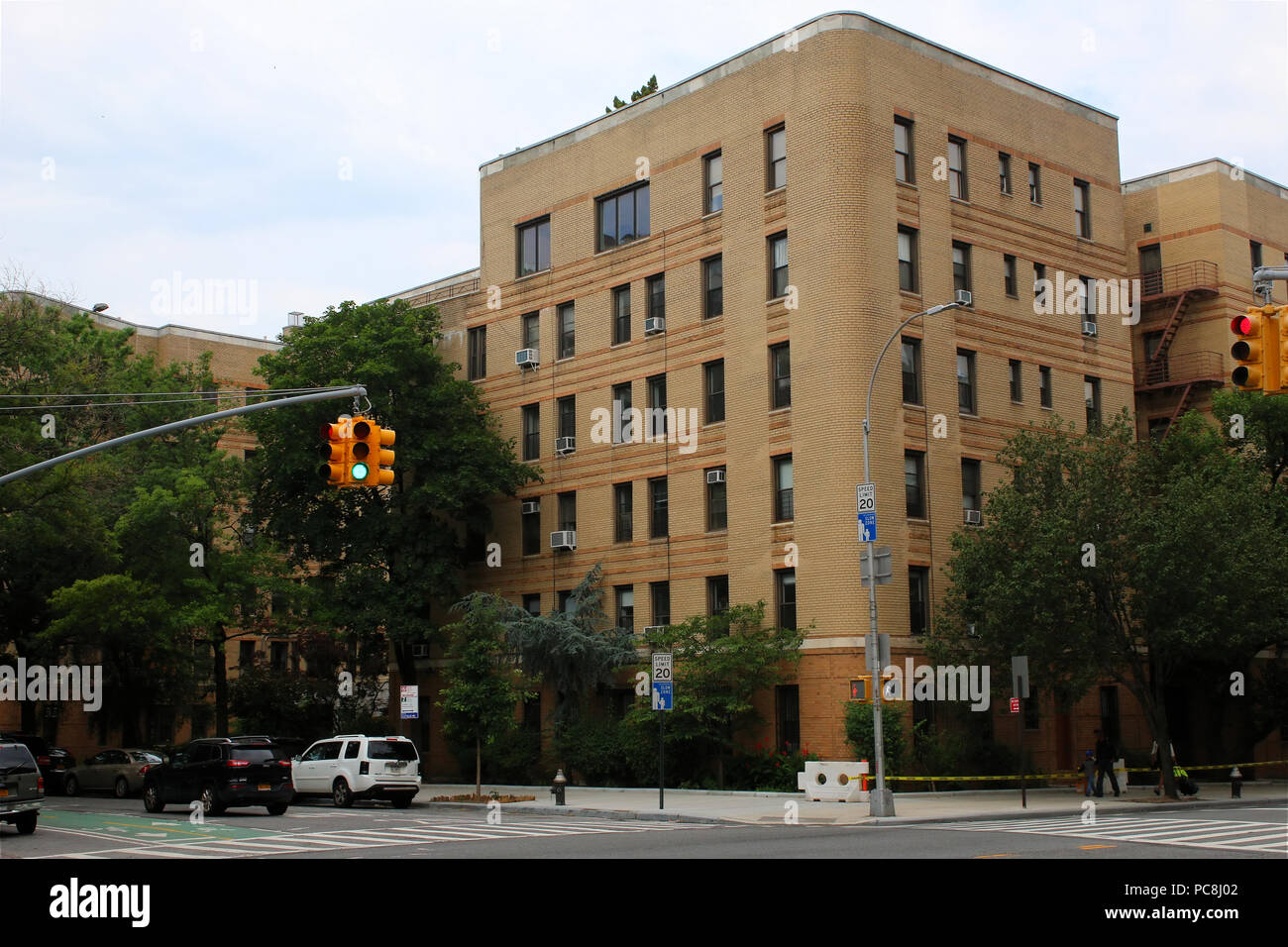 NEW YORK, NY - 10. Juli: Art-deco-vorkriegszeit Wohnhaus bei 20 Plaza Street East in Prospect Heights, Brooklyn am 10. Juni 2017 in New York, USA Stockfoto