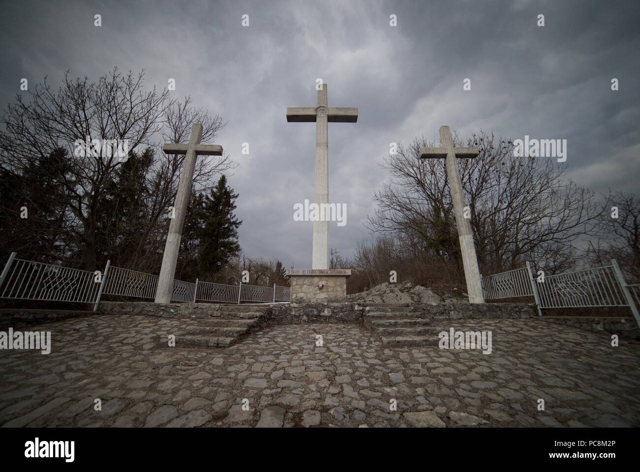 Drei Kreuze (Tre Croci) Monument in Varese, Italien. Diese drei Kreuze ...