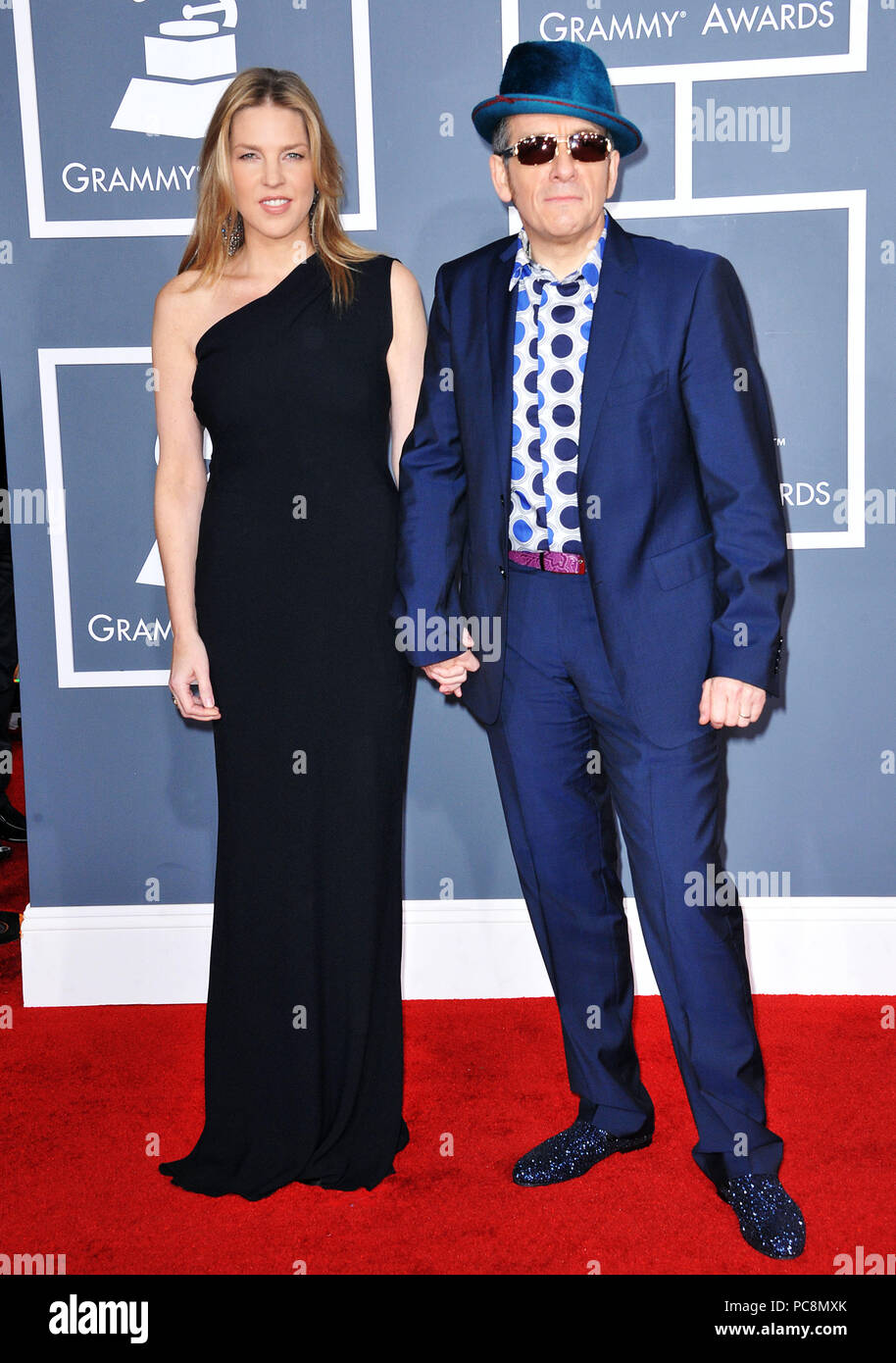 Elvis costello wife diana krall -Fotos und -Bildmaterial in hoher