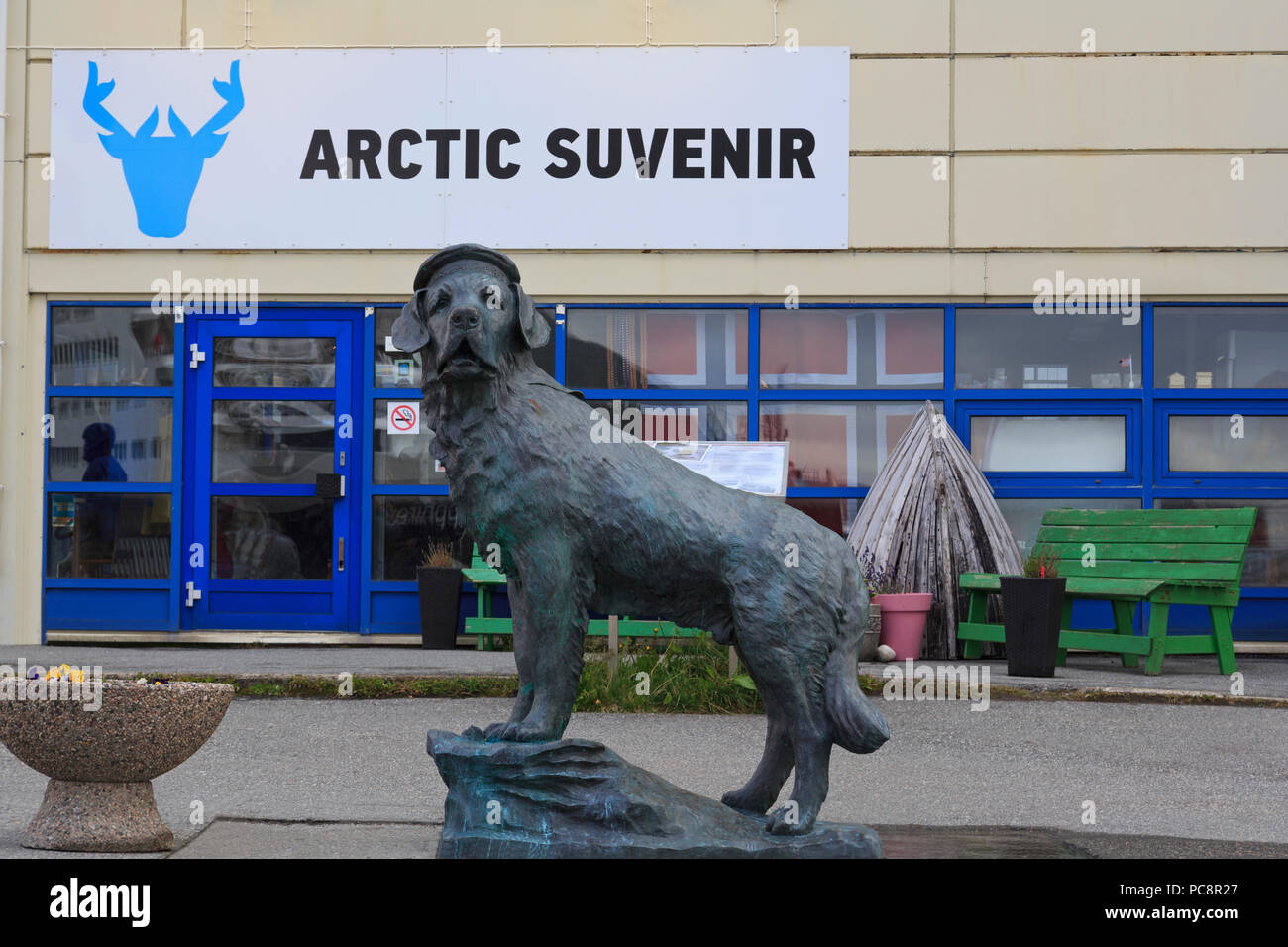 Bamse der Freien norwegischen Kräfte Maskottchen, Hudiksvall Stadt, Mageroya Insel, Hordaland County, Norwegen Stockfoto