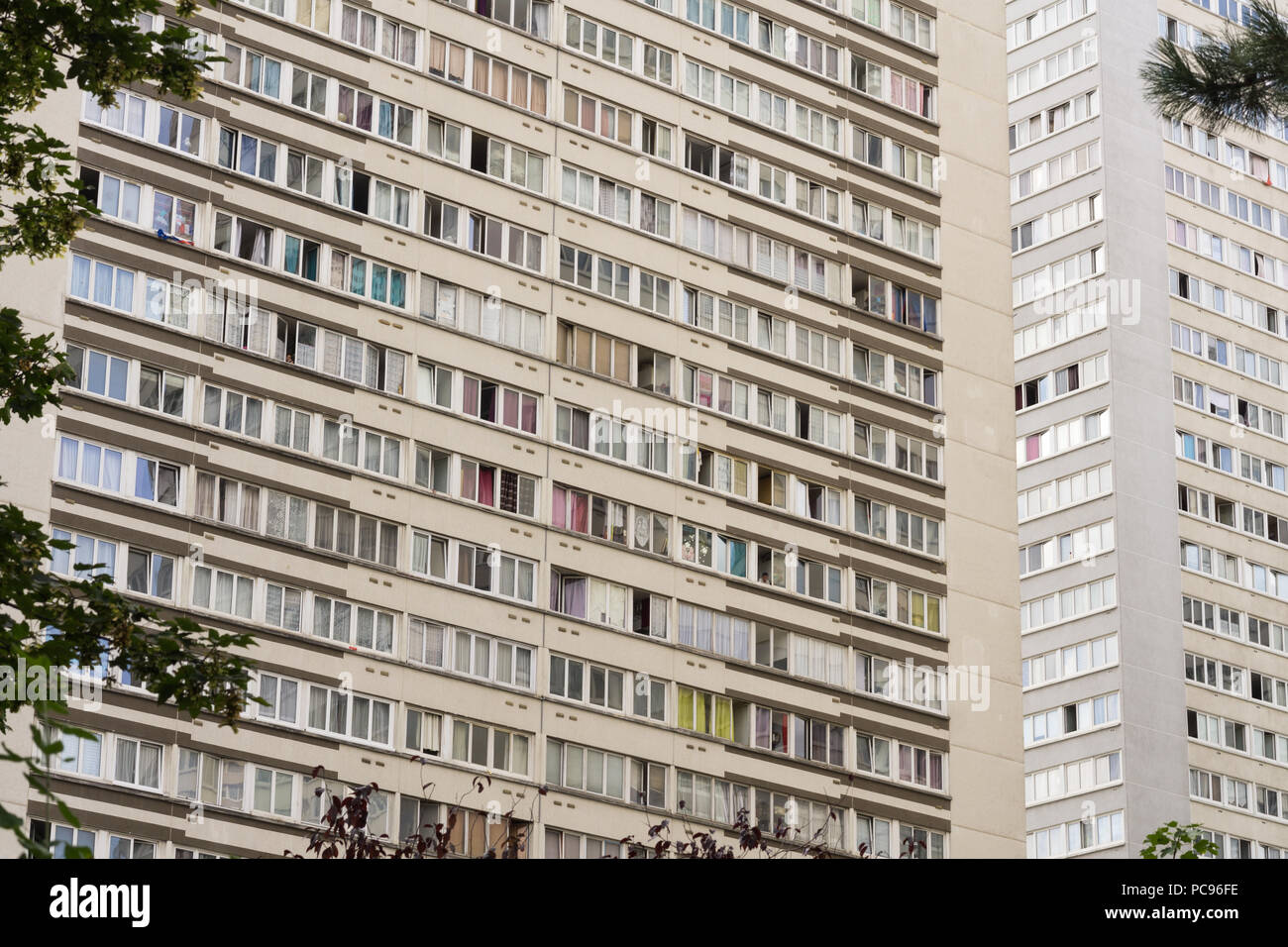 Paris Vororte - Wohngebäude, Teil des Olympiades Bezirk im 13. arrondissement von Paris, Frankreich, Europa. Stockfoto