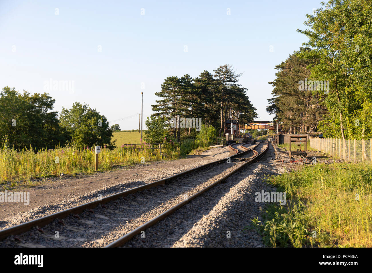 Die Station am Broadway bei Sonnenuntergang - GWE Erbe Steam Railway Stockfoto