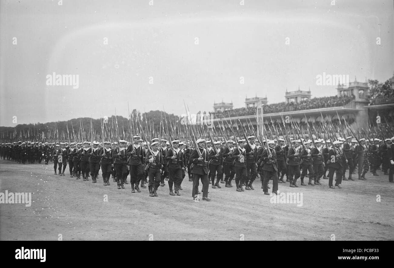 18 Défilé troupes Poulmic 14 juillet 1922 Stockfoto
