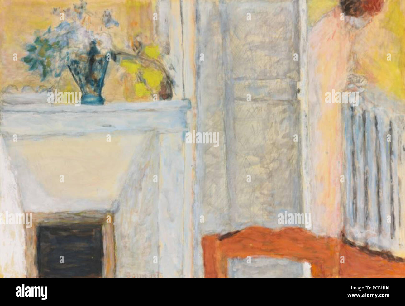 211 FLEURS SUR UNE CHEMINÉE Stockfoto