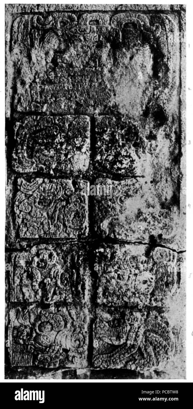 37 Maya Hieroglyphen Platte 13. Stockfoto