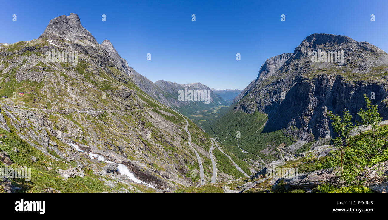 Panorama von Serpentine Mountain Road Trollstigen Stockfoto