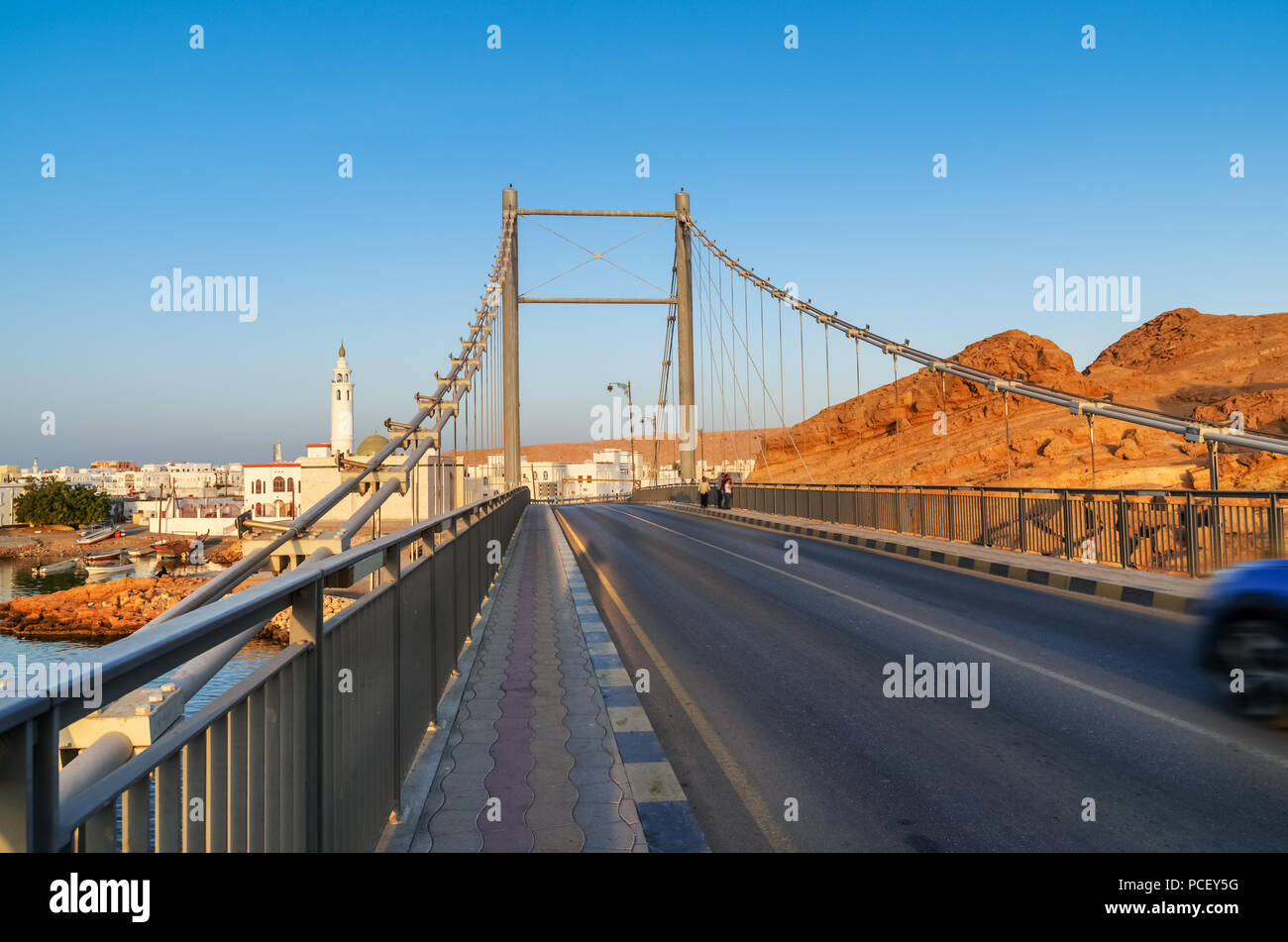 Anzeigen von Khor Al Batah Brücke in der Stadt Al Ayjah in Sur Oman Stockfoto