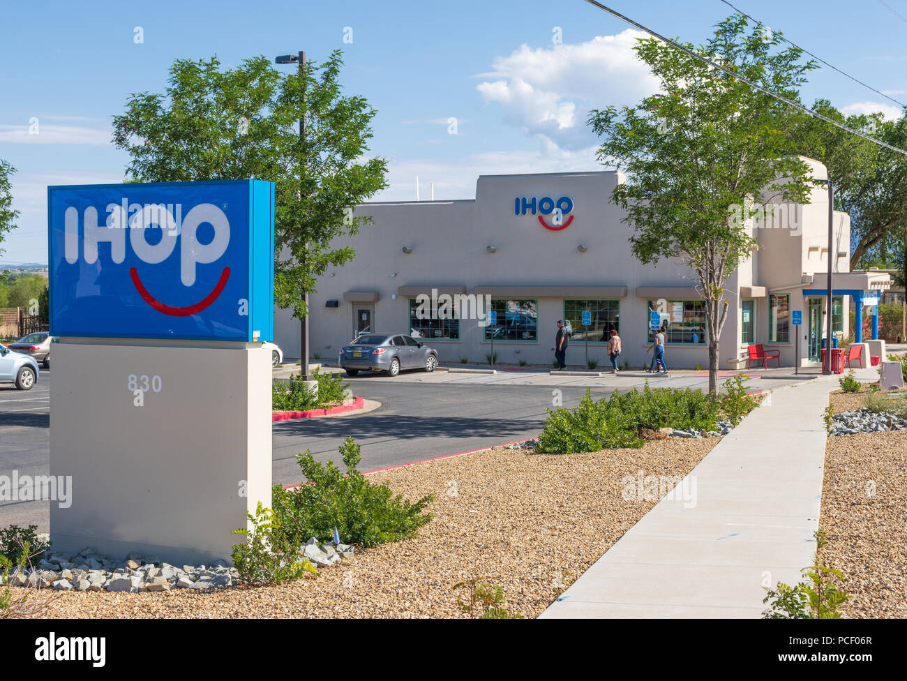 TAOS, NM, USA-13 Juli 18: IHOP, International House of Pancakes, ist eine US-amerikanische Restaurantkette mit 16550 Standorten rund um die Welt. Stockfoto
