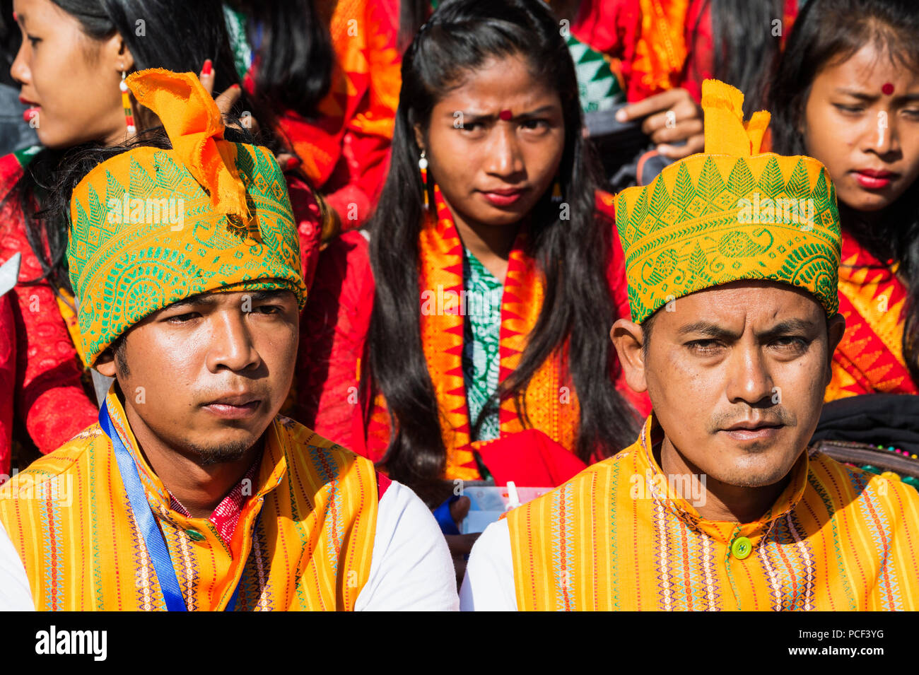 Stämme Mann an der Hornbill Festival, Kohima, Nagaland, Indien Stockfoto