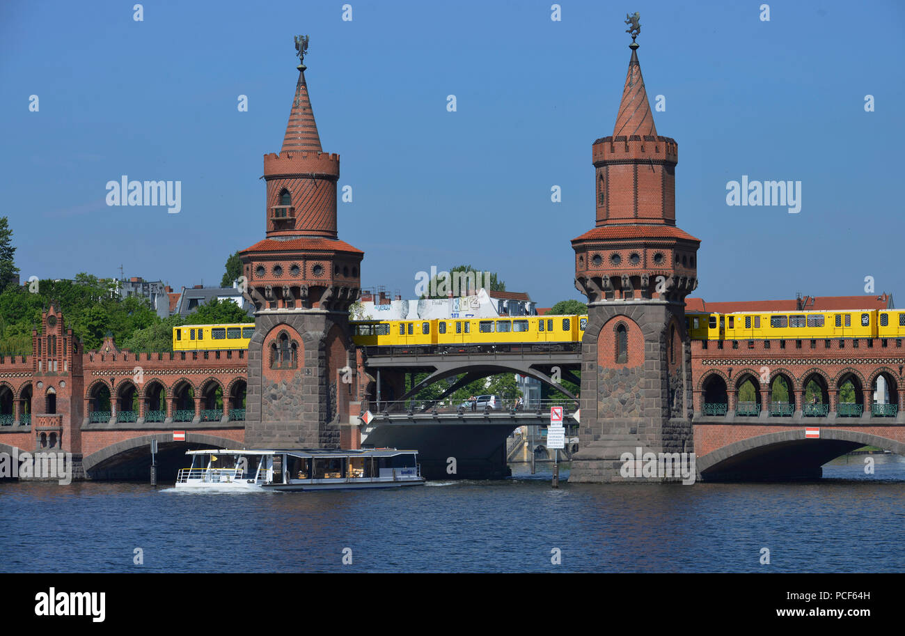 Oberbaumbruecke, Friedrichshain, Berlin, Deutschland, Oberbaumbrücke Stockfoto