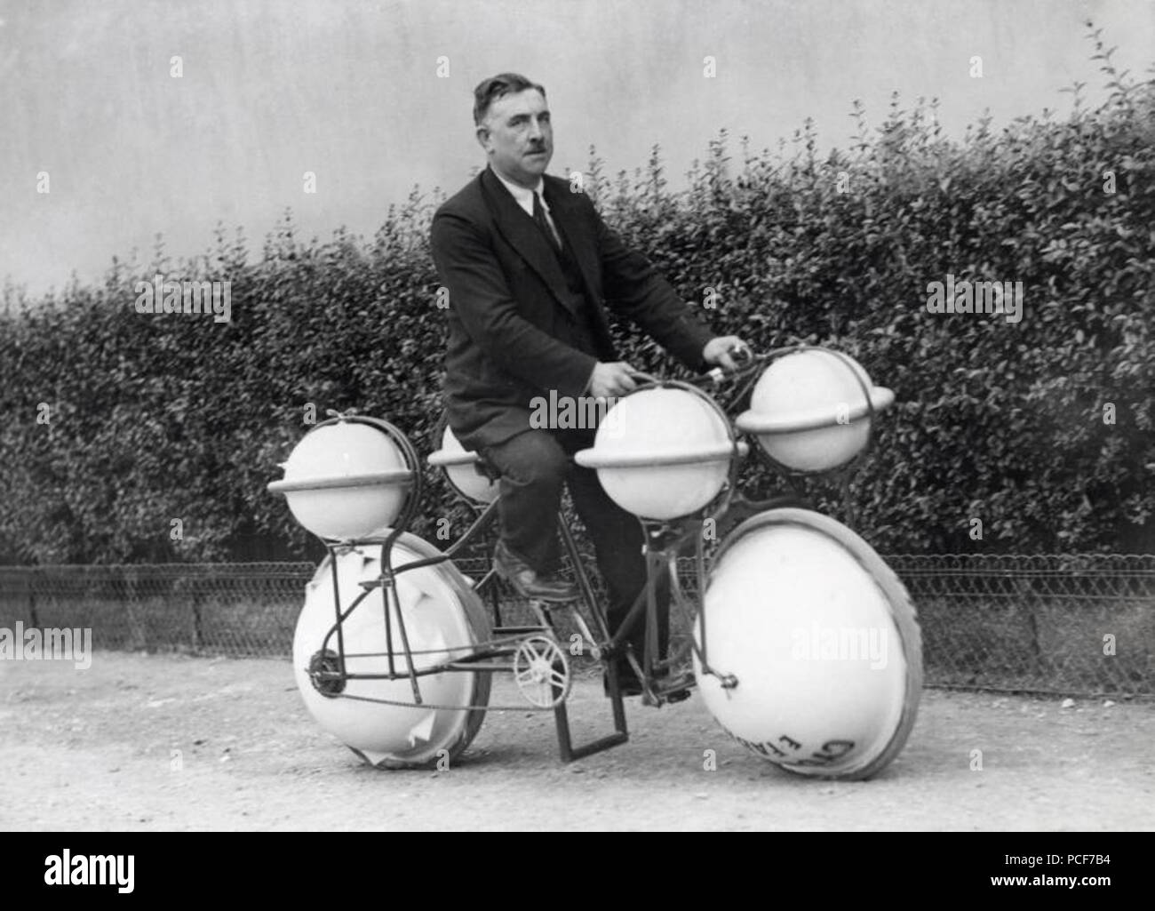 42 Amfibiefiets amphibischen Fahrrad Stockfoto