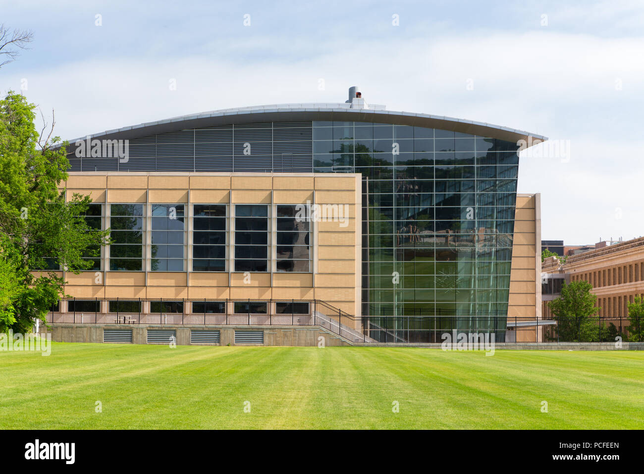 MADISON, WI/USA - 26. JUNI 2014: Fachbereich Maschinenbau auf dem Campus der Universität von Wisconsin-Madison. Stockfoto