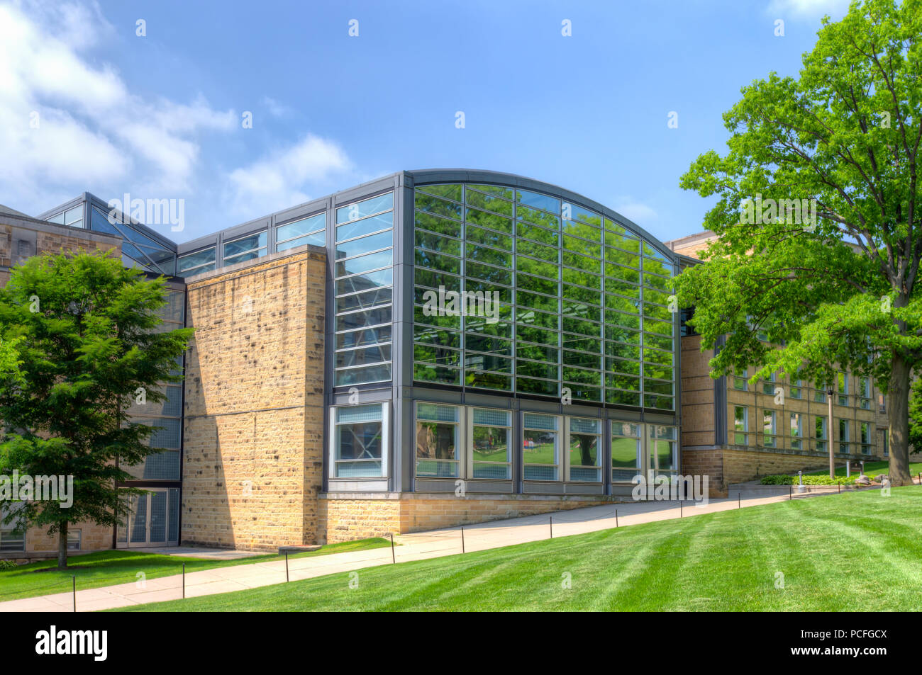 MADISON, WI/USA - 26. JUNI 2014: Der Law School Gebäude auf dem Campus der Universität von Wisconsin-Madison. Stockfoto