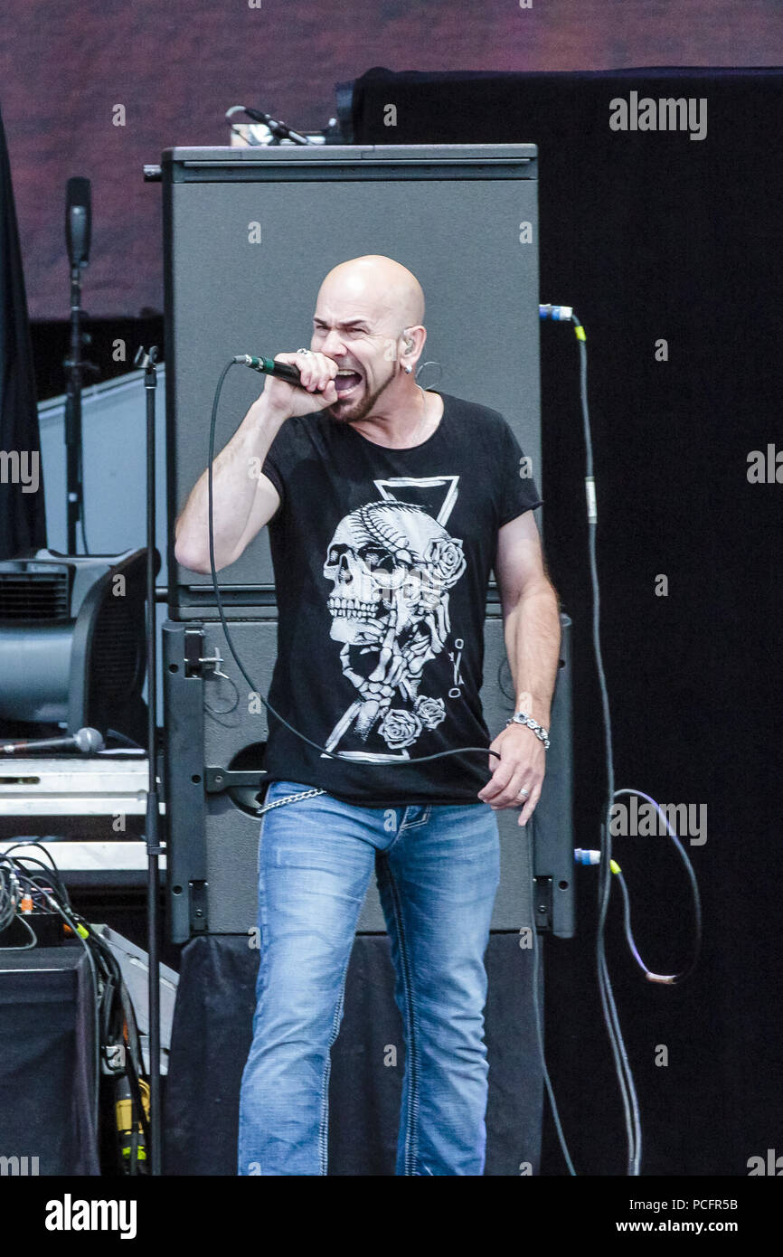 James Dylan Stockfotos Und Bilder Kaufen Alamy