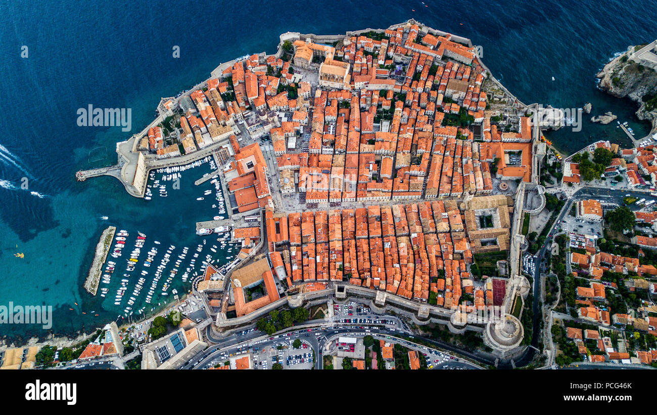 Die alte Stadtmauer von Dubrovnik, Kroatien Stockfoto