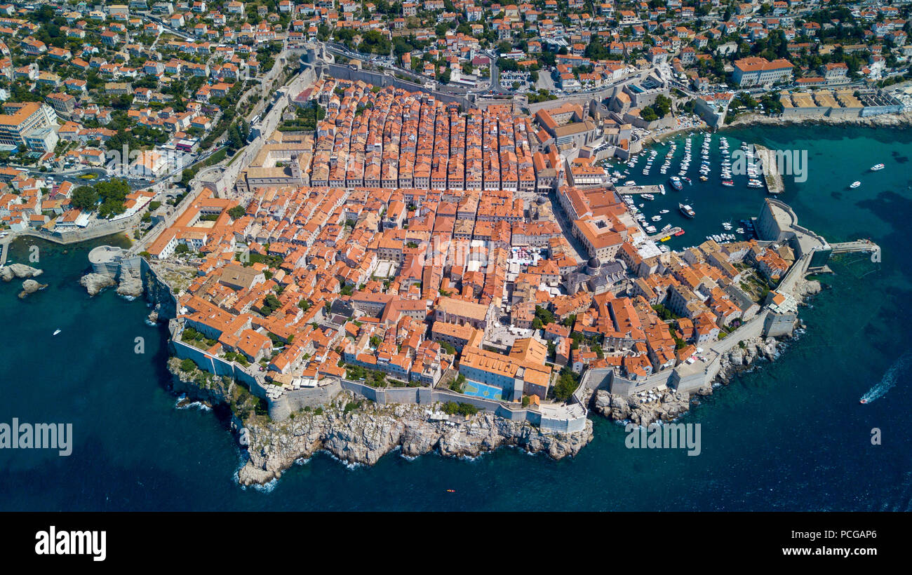 Die alte Stadtmauer von Dubrovnik, Kroatien Stockfoto