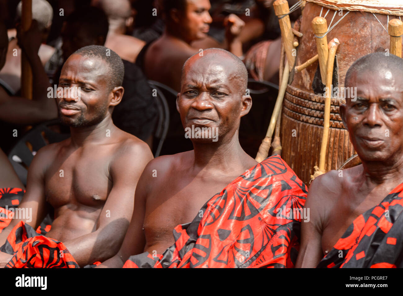KUMASI, GHANA Jan 16, 2017 Unbekannter Kumasi Musiker an der