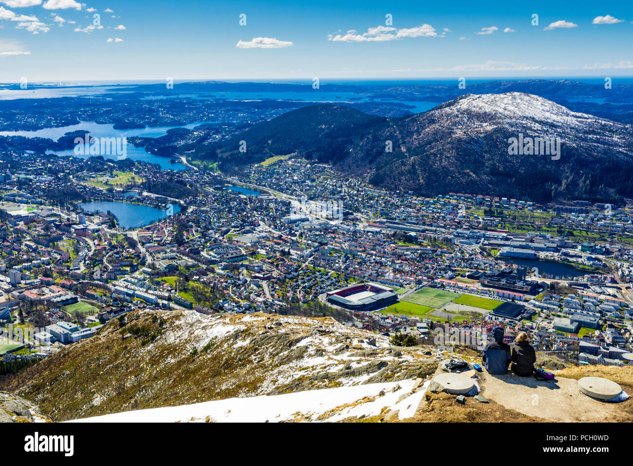 Der frühe Frühling auf Mt Ulriken in Bergen, Norwegen Stockfoto