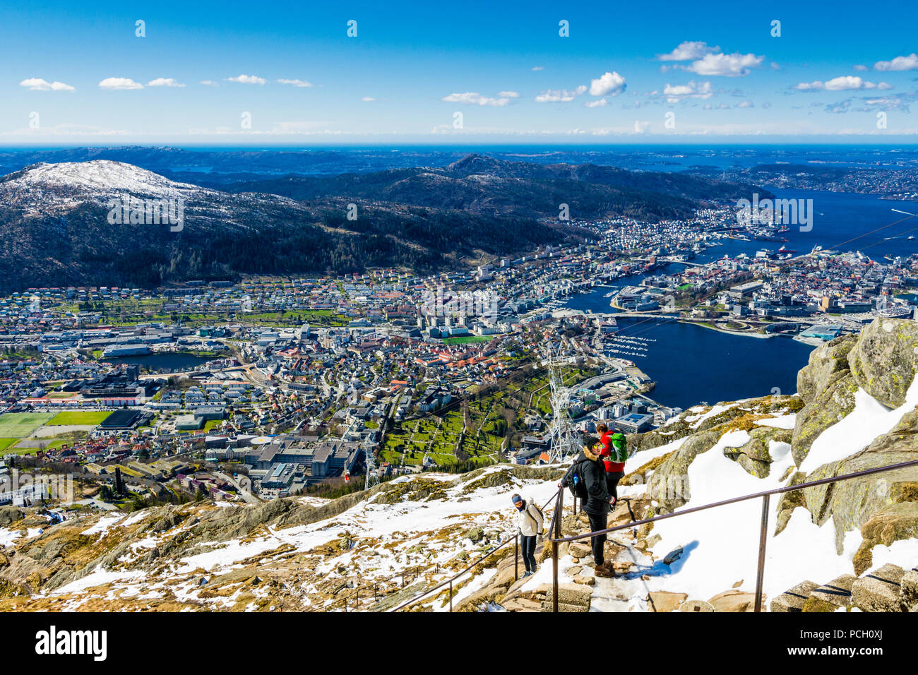 Der frühe Frühling auf Mt Ulriken in Bergen, Norwegen Stockfoto