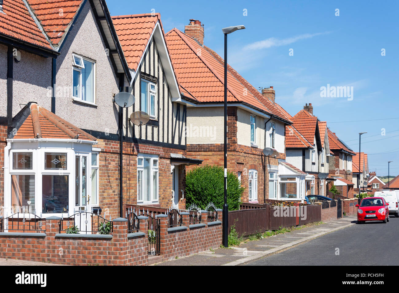 Doppelhäuser, Chapman Street, Fulwell, Sunderland, Tyne und Wear, England, Vereinigtes Königreich Stockfoto