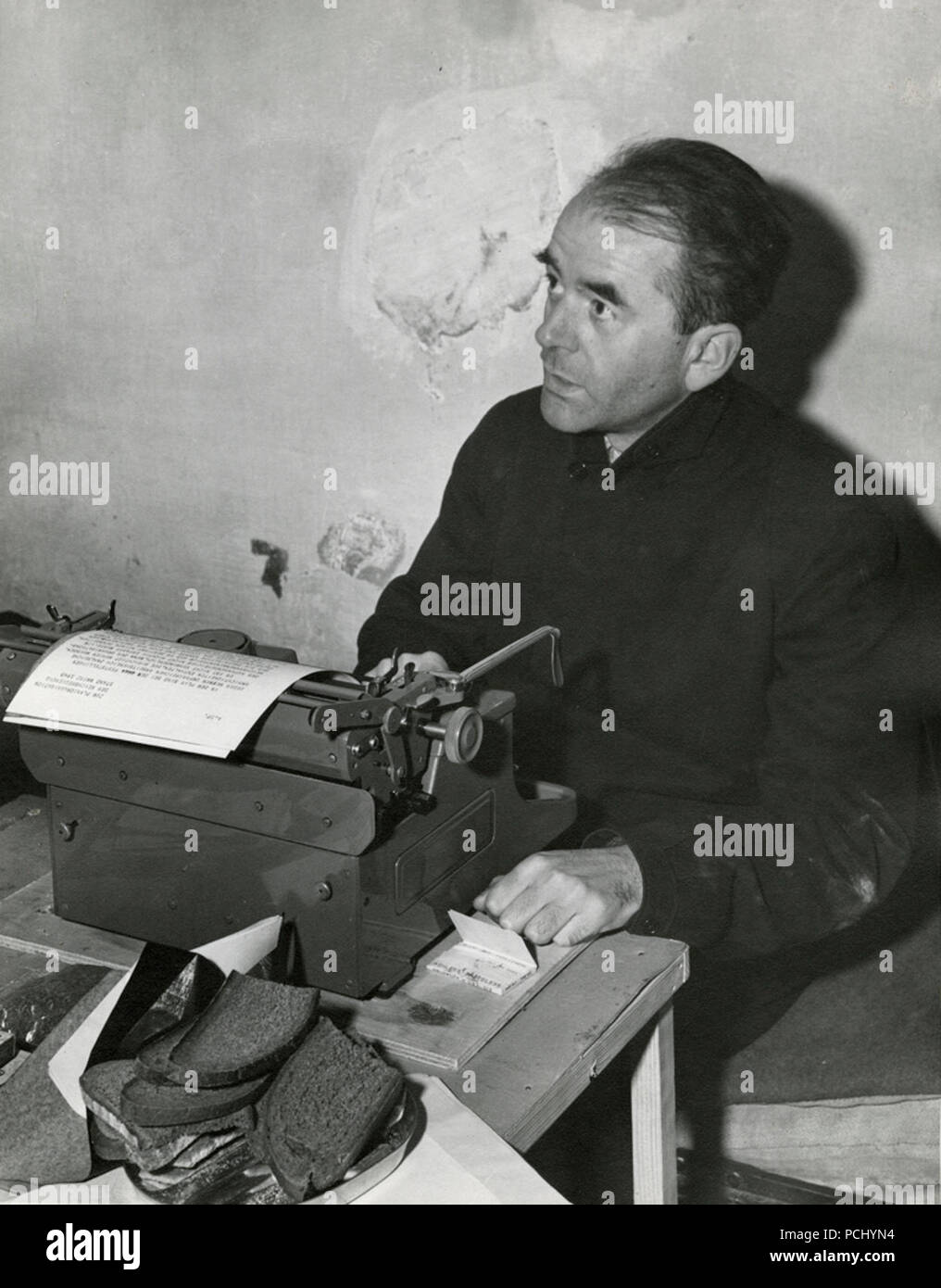 Albert Speer in Gefängniszelle Nürnberg Deutschland 1945. Stockfoto